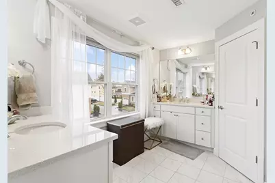 100 Baldwin Avenue #7, Woburn, MA 01801 - Photo 27