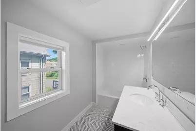 38 S Lincoln, Haverhill, MA 01835 - Photo 23