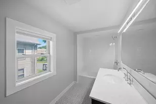 38 S Lincoln, Haverhill, MA 01835 - Photo 23