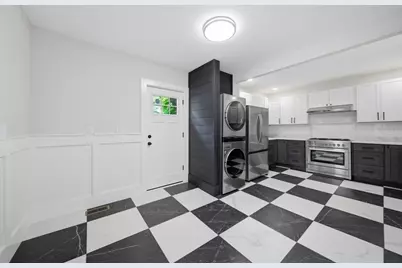 38 S Lincoln, Haverhill, MA 01835 - Photo 11