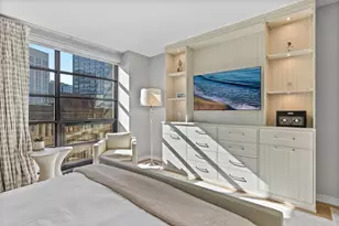580 Washington St, Boston, MA 02111 - Photo 17