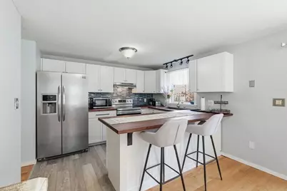 68 Laurel St #B, Greenfield, MA 01301 - Photo 15