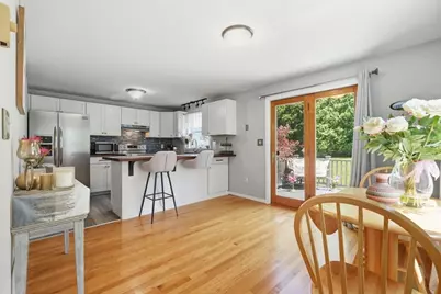 68 Laurel St #B, Greenfield, MA 01301 - Photo 13