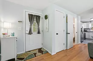 68 Laurel St, Greenfield, MA 01301 - Photo 7