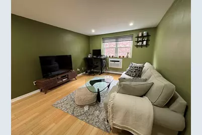 116 Sycamore St #22, Somerville, MA 02145 - Photo 1