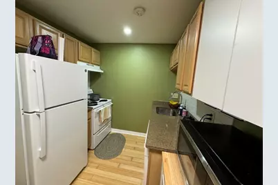116 Sycamore St #22, Somerville, MA 02145 - Photo 3