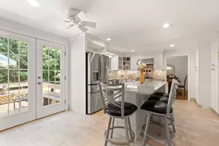 80 Hampton Rd, Sharon, MA 02067 - Photo 3
