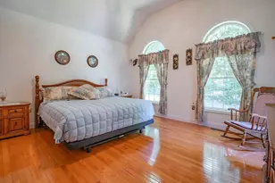 38 Holly Ln, Dracut, MA 01826 - Photo 13