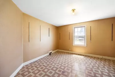 216 Springfield St, Chicopee, MA 01013 - Photo 17