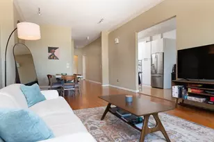 7 Bay State Rd, Boston, MA 02215 - Photo 5