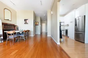 7 Bay State Rd, Boston, MA 02215 - Photo 9