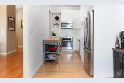 7 Bay State Rd #2C, Boston, MA 02215 - Photo 11