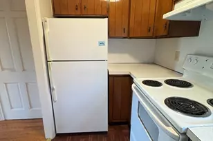 23 State, Marblehead, MA 01945 - Photo 3