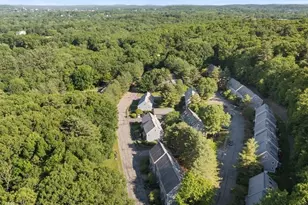 34 Country Hollow Ln, Haverhill, MA 01832 - Photo 31