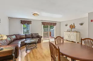 34 Country Hollow Ln, Haverhill, MA 01832 - Photo 3