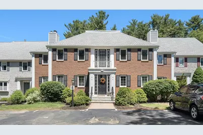 225 Lincoln St. #B5, Duxbury, MA 02332 - Photo 1