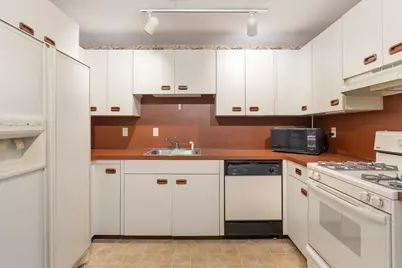 225 Lincoln St. #B5, Duxbury, MA 02332 - Photo 5