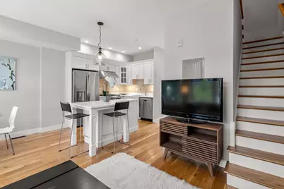 145 Stoughton St #4R, Boston, MA 02125 - Photo 5