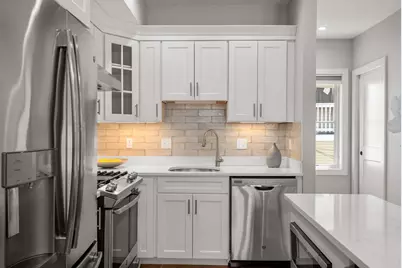 145 Stoughton St #4R, Boston, MA 02125 - Photo 3