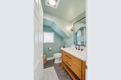 4 Short Street Pl, Boston, MA 02129 - Photo 13
