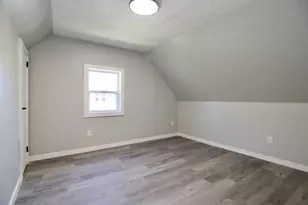 69 Manhattan St, Springfield, MA 01109 - Photo 33