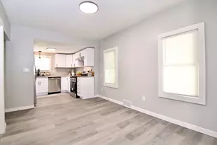 69 Manhattan St, Springfield, MA 01109 - Photo 13