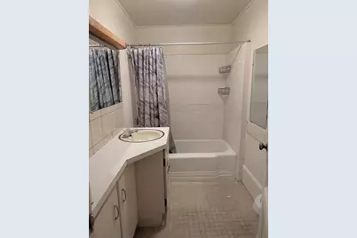 127 Bay State Road #B, Boston, MA 02215 - Photo 3