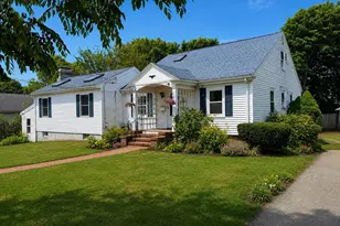43 Prospect, Falmouth, MA 02540 - Photo 1