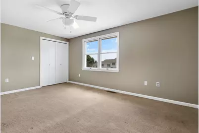 29 Christopher Dr #68, Methuen, MA 01844 - Photo 15