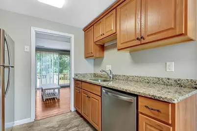 29 Christopher Dr #68, Methuen, MA 01844 - Photo 5