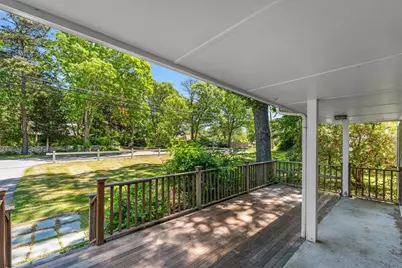 20 Quaker Road, Falmouth, MA 02540 - Photo 9