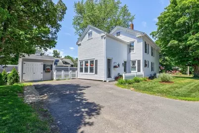 11 High St, West Brookfield, MA 01585 - Photo 5