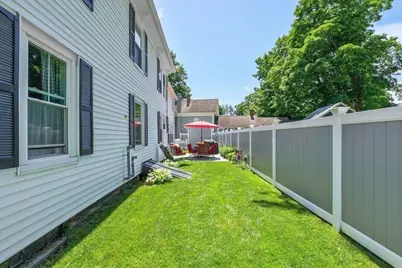 11 High St, West Brookfield, MA 01585 - Photo 3