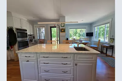 29 Barker St, Pembroke, MA 02359 - Photo 5