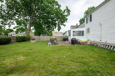 5 Charles St, Peabody, MA 01960 - Photo 33
