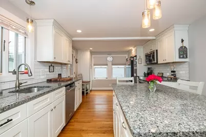 5 Charles St, Peabody, MA 01960 - Photo 11