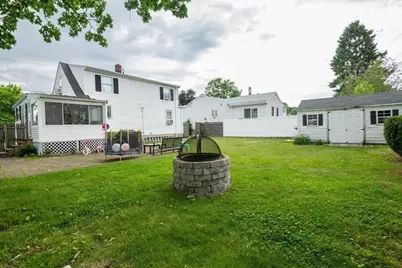 5 Charles St, Peabody, MA 01960 - Photo 31
