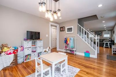 5 Charles St, Peabody, MA 01960 - Photo 15