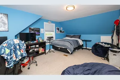 5 Charles St, Peabody, MA 01960 - Photo 27