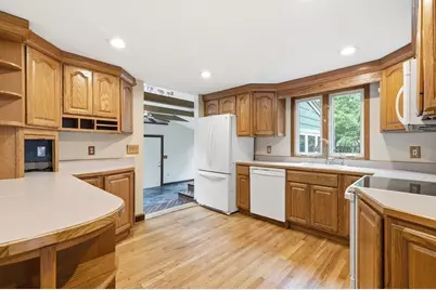 15 Eastman Ave, Foxboro, MA 02035 - Photo 9