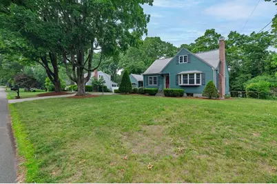 15 Eastman Ave, Foxboro, MA 02035 - Photo 3
