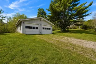 97 Luce Rd, Williamstown, MA 01267 - Photo 5