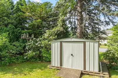 4 Cranston St, Worcester, MA 01606 - Photo 33
