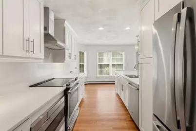 5 Hemenway Avenue, Melrose, MA 02176 - Photo 13