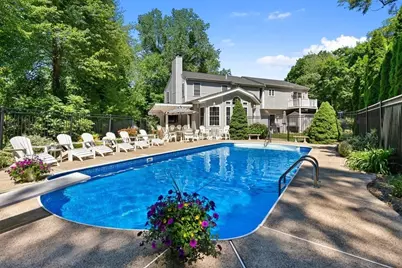 5 Hemenway Avenue, Melrose, MA 02176 - Photo 35