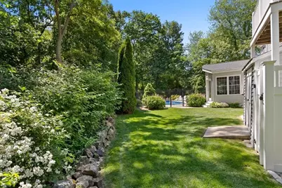 5 Hemenway Avenue, Melrose, MA 02176 - Photo 33