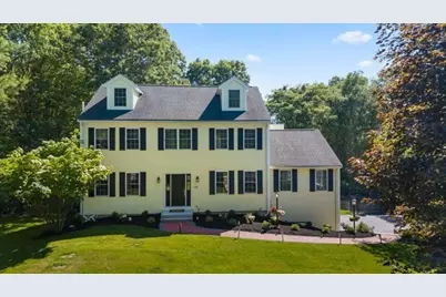 128 Memorial Dr, Shrewsbury, MA 01545 - Photo 33