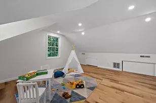 128 Memorial Dr, Shrewsbury, MA 01545 - Photo 25