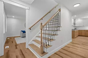 128 Memorial Dr, Shrewsbury, MA 01545 - Photo 11