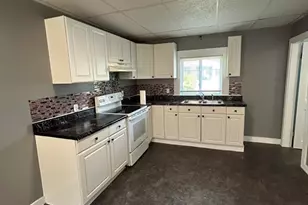 18 Adams St, Taunton, MA 02780 - Photo 5